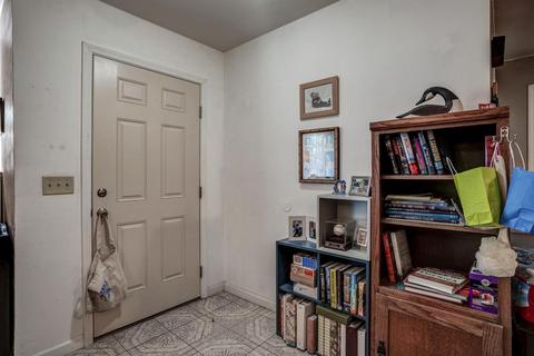 1040 W 8th St, Merced, CA 95341 photo 13