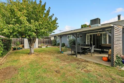 701 Rutledge Dr, Lodi, CA 95242 photo 17