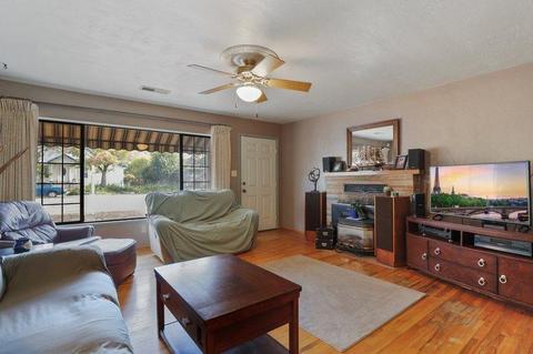 314 Palin Ave, Galt, CA 95632 photo 3