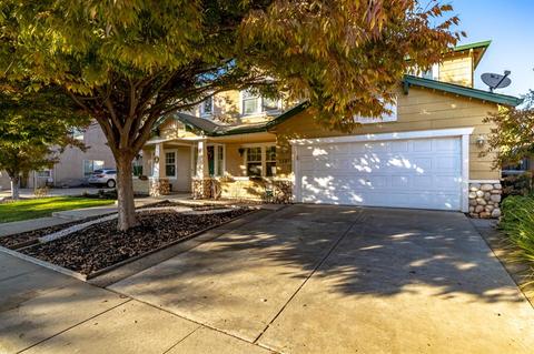 1901 Legend Dr, Modesto, CA 95357 photo 3