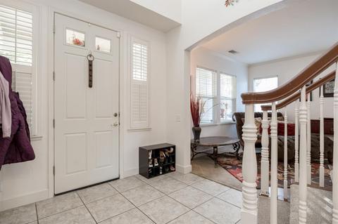 1901 Legend Dr, Modesto, CA 95357 photo 5