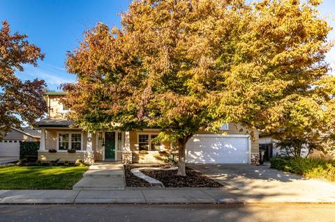 1901 Legend Dr, Modesto, CA 95357 photo 4