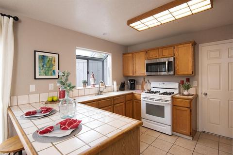 2120 Cobblestone Mnr, Modesto, CA 95355 photo 12