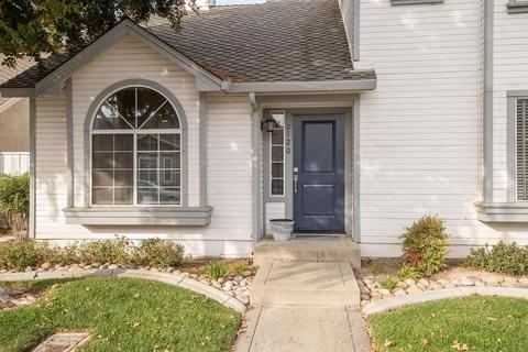 2120 Cobblestone Mnr, Modesto, CA 95355 photo 2