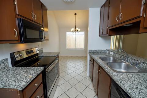 1021 Bristlecone Way, Modesto, CA 95351 photo 15