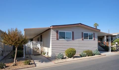 3933 Surfside Dr, Modesto, CA 95355 photo 1