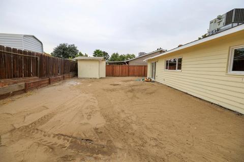 594 Camelia Ln, Manteca, CA 95336 photo 32