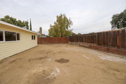 594 Camelia Ln, Manteca, CA 95336 photo 31