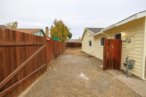 594 Camelia Ln, Manteca, CA 95336 photo 29