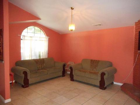 1706 Nadine Ave, Modesto, CA 95351 photo 2