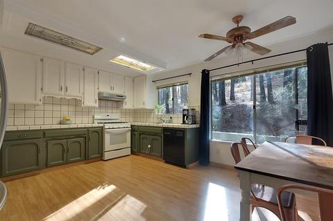 17567 Lawrence Way, Grass Valley, CA 95949 photo 10