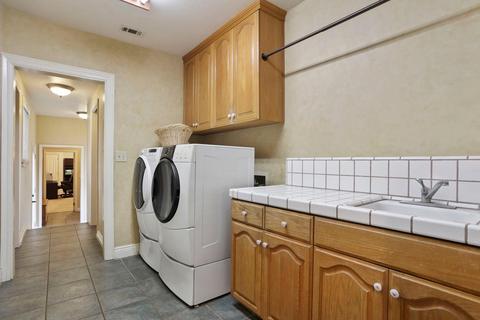 12911 E Comstock Rd, Stockton, CA 95215 photo 39