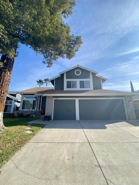 8233 Hardester Dr, Sacramento, CA 95828 photo 1