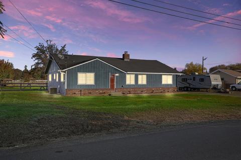 10255 Spring St, Galt, CA 95632 photo 4
