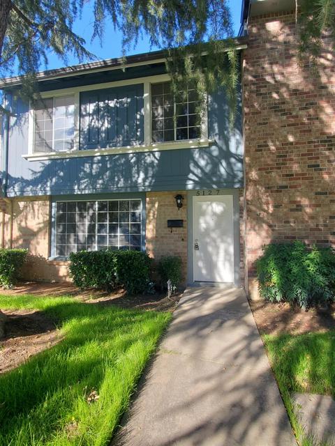 5127 Gibbons Dr, Carmichael, CA 95608 photo 1