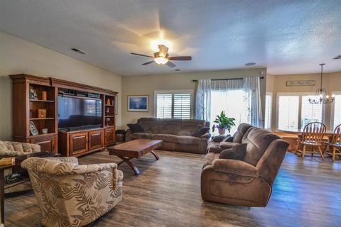 1800 Vanowen Ct, Modesto, CA 95355 photo 17