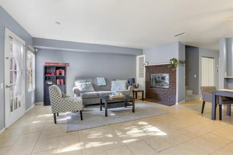 7675 Roberta Ln, Antelope, CA 95843 photo 6