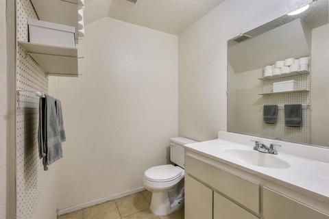 7675 Roberta Ln, Antelope, CA 95843 photo 10