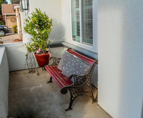 3320 Vancouver Dr, Modesto, CA 95355 photo 4