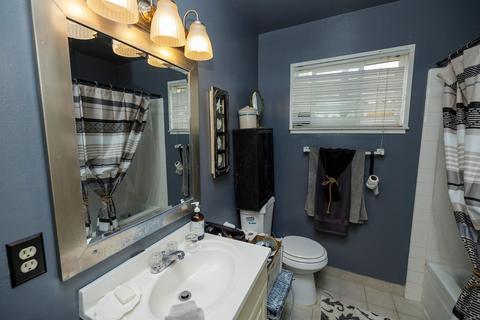2055 Celeste Dr, Modesto, CA 95355 photo 18