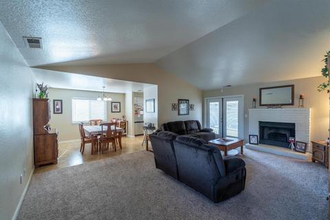 723 Kingery Dr, Ripon, CA 95366 photo 12