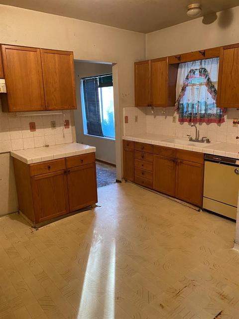 142 Madera Ave, Modesto, CA 95351 photo 12