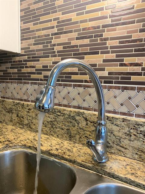 3812 Amigo Dr, Modesto, CA 95356 photo 8