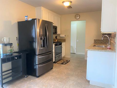 3812 Amigo Dr, Modesto, CA 95356 photo 6