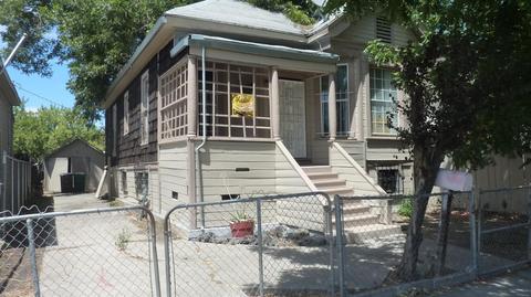 1415 E Oak St, Stockton, CA 95205 photo 1