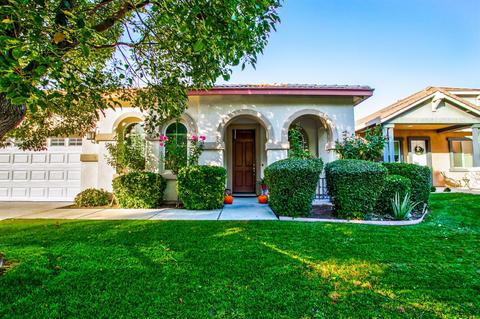 1055 Lucio St, Manteca, CA 95336 photo 3
