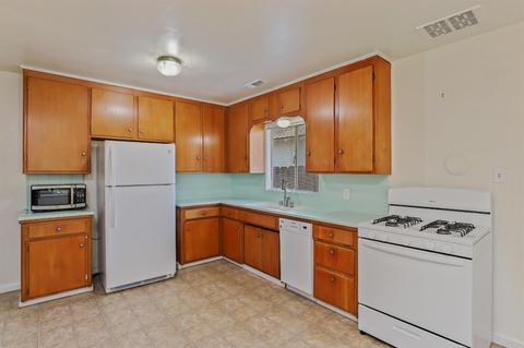 1321 Princeton Ave, Modesto, CA 95350 photo 14