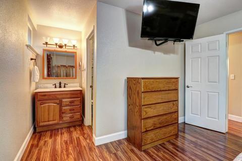 9188 Pershing Ave, Orangevale, CA 95662 photo 23