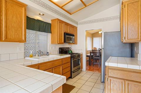 5125 Emerald Fell Ct, Antelope, CA 95843 photo 9