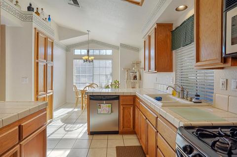 5125 Emerald Fell Ct, Antelope, CA 95843 photo 7