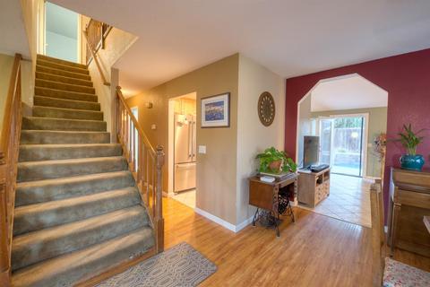 595 Marisa Dr, Patterson, CA 95363 photo 9