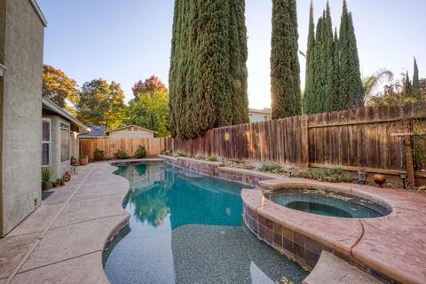 595 Marisa Dr, Patterson, CA 95363 photo 2