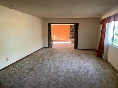 4220 Via Del Roble, Red Bluff, CA 96080 photo 6