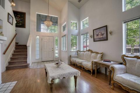 8614 Shadow Crest Cir, Antelope, CA 95843 photo 6