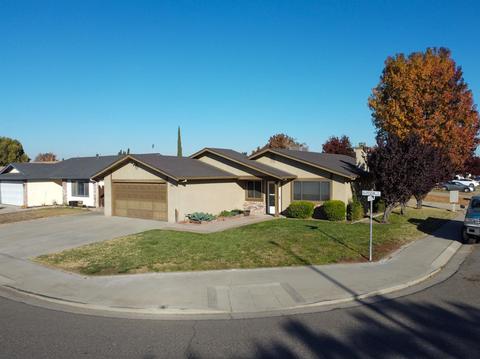 262 Blossom Dr, Ripon, CA 95366 photo 4
