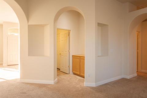 732 Ann Gabriel Ln, Tracy, CA 95377 photo 12