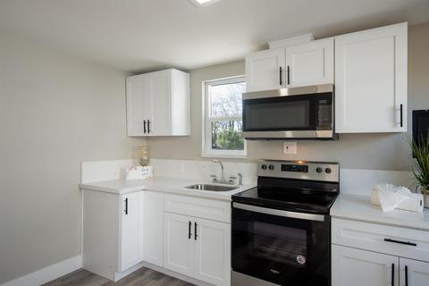 444 Bystrum Rd, Modesto, CA 95351 photo 44