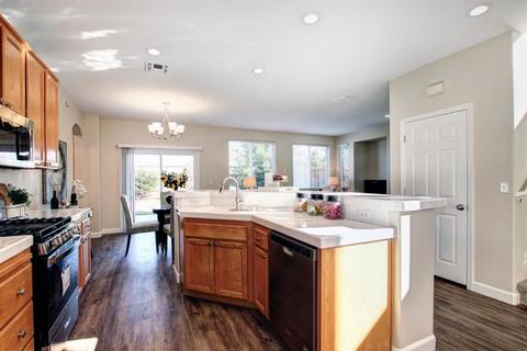 2136 Caravaggio Dr, Davis, CA 95618 photo 14