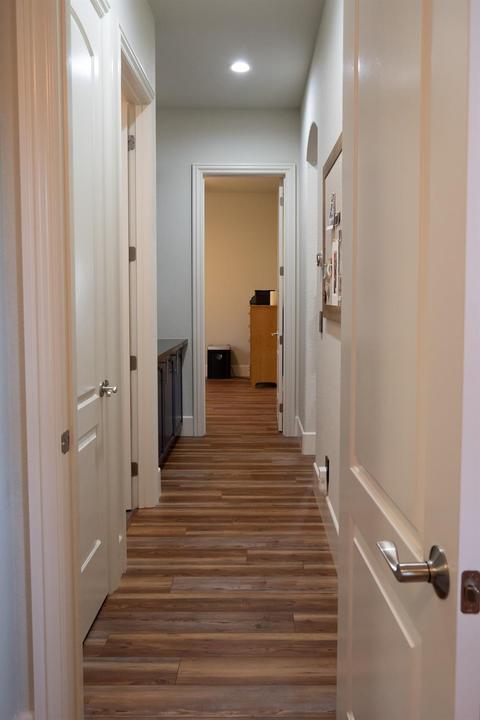 1886 Caversham Way, Folsom, CA 95630 photo 8