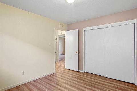 6038 Remington Ave, Carmichael, CA 95608 photo 18