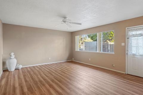 6038 Remington Ave, Carmichael, CA 95608 photo 8