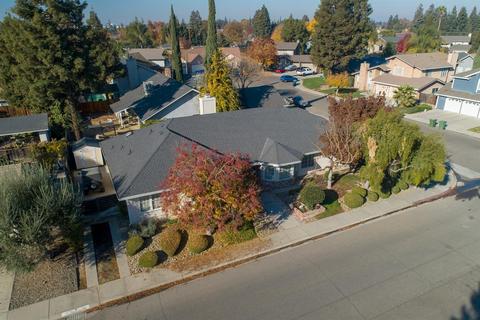 2081 Carmichael Way, Turlock, CA 95382 photo 2