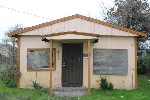 310 Shilling Ave, Lathrop, CA 95330 photo 1