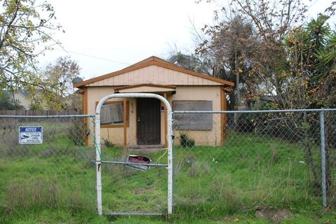 310 Shilling Ave, Lathrop, CA 95330 photo 2
