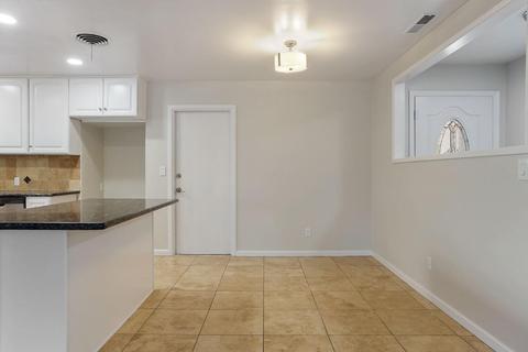 2201 Monte Verde Ave, Modesto, CA 95350 photo 16