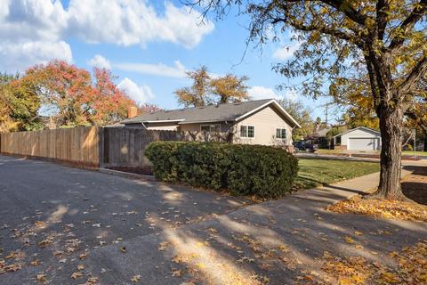 2201 Monte Verde Ave, Modesto, CA 95350 photo 3
